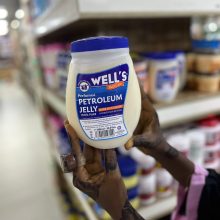 WELL'S SKIN CARE PETROLEUM JELLY
