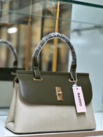 2b83df46-5422-4015-8308-c7bc6016feea - Copy