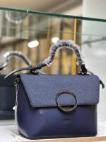 c0231d0b-0e33-402c-97ec-48cb566d90f1