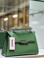 de1b7246-7d2e-424c-a9a4-72718b8ae743 - Copy